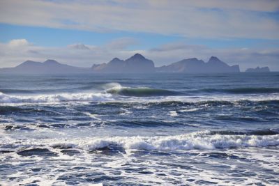 Vestmannaeyjar Inseln im Hintergrund